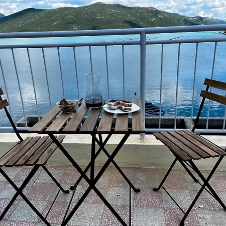 Luka Pavo Apartment