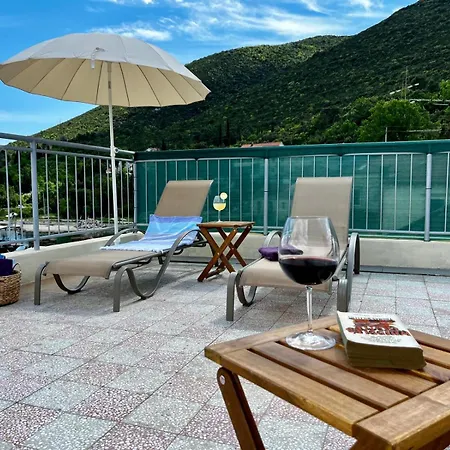 Luka Pavo Apartamento *