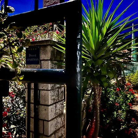 Apartmán Luka Pavo *