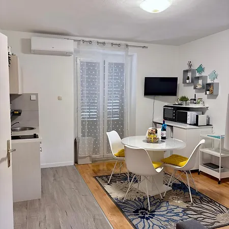 Apartmán Luka Pavo Ston